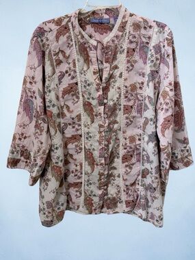 Light Pink Paisley Button-Front Blouse by Harmony And Vine